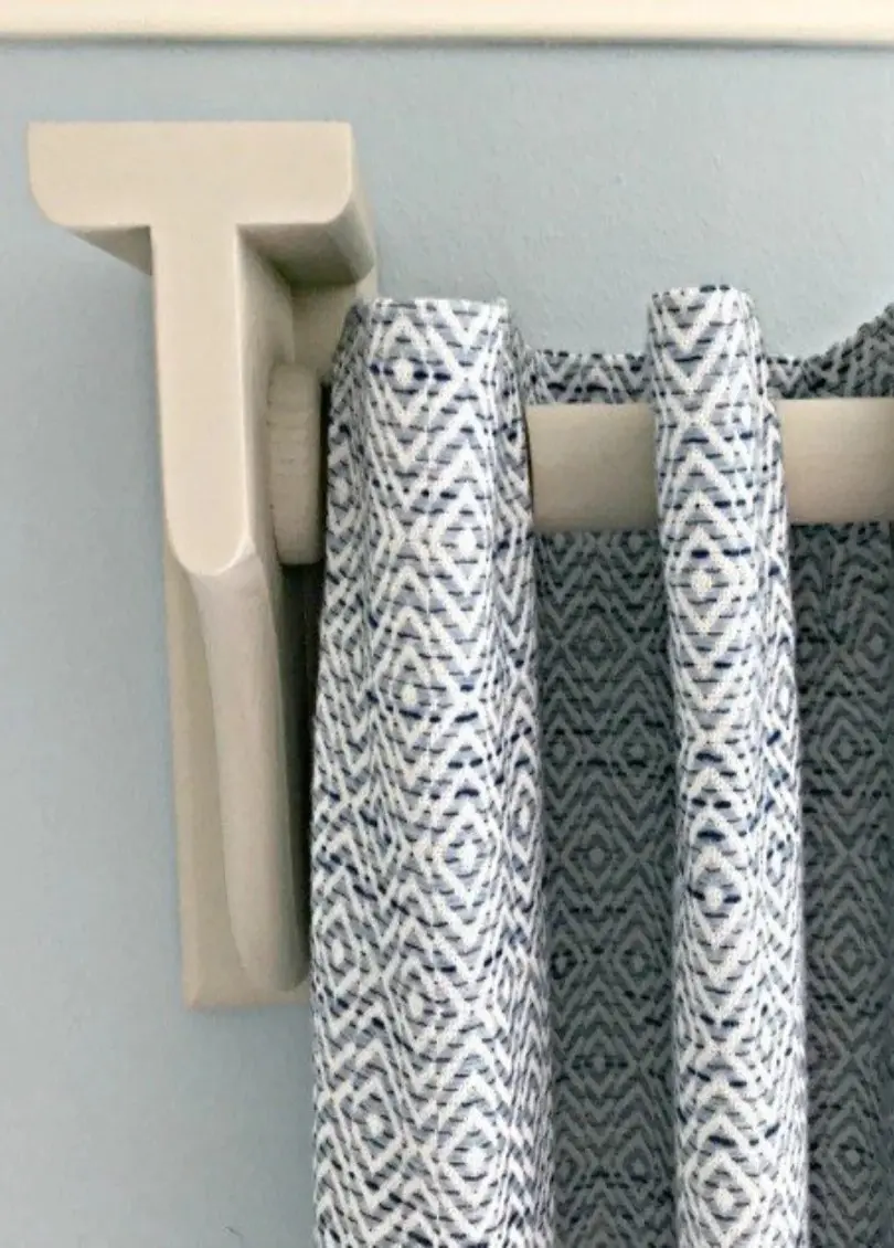 Order Elegant Curtain Rods & Bracket in UAE